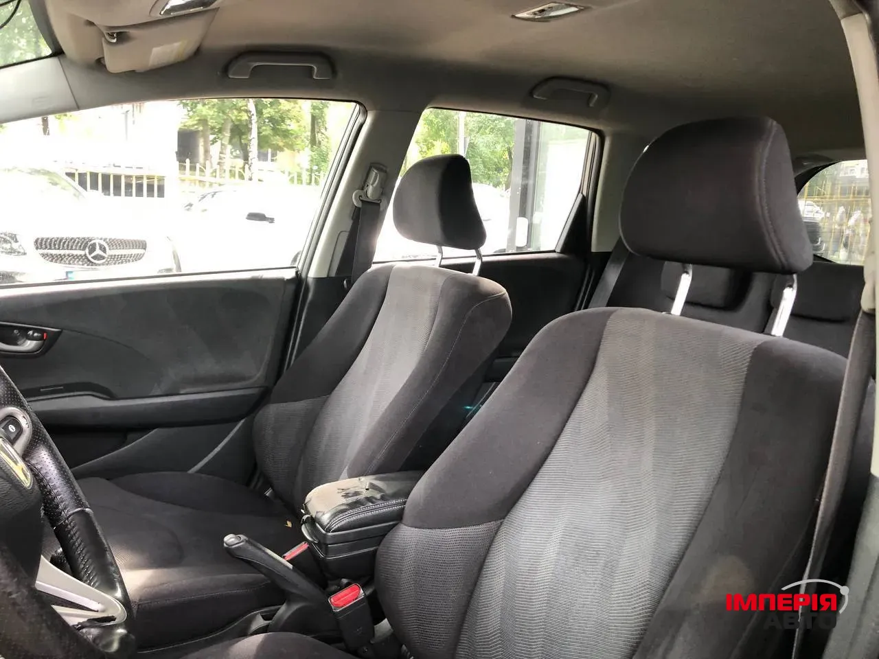 Honda Jazz - фото 2