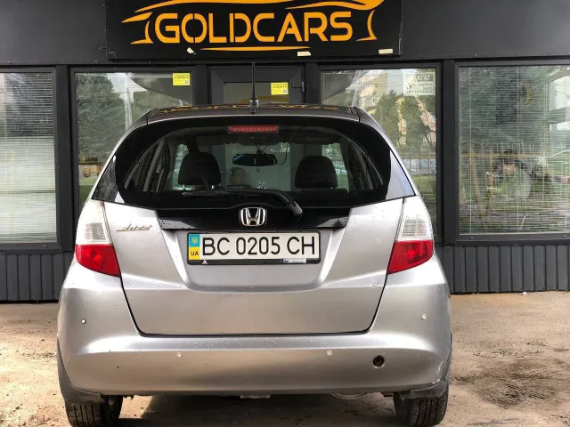 Honda Jazz - фото 5