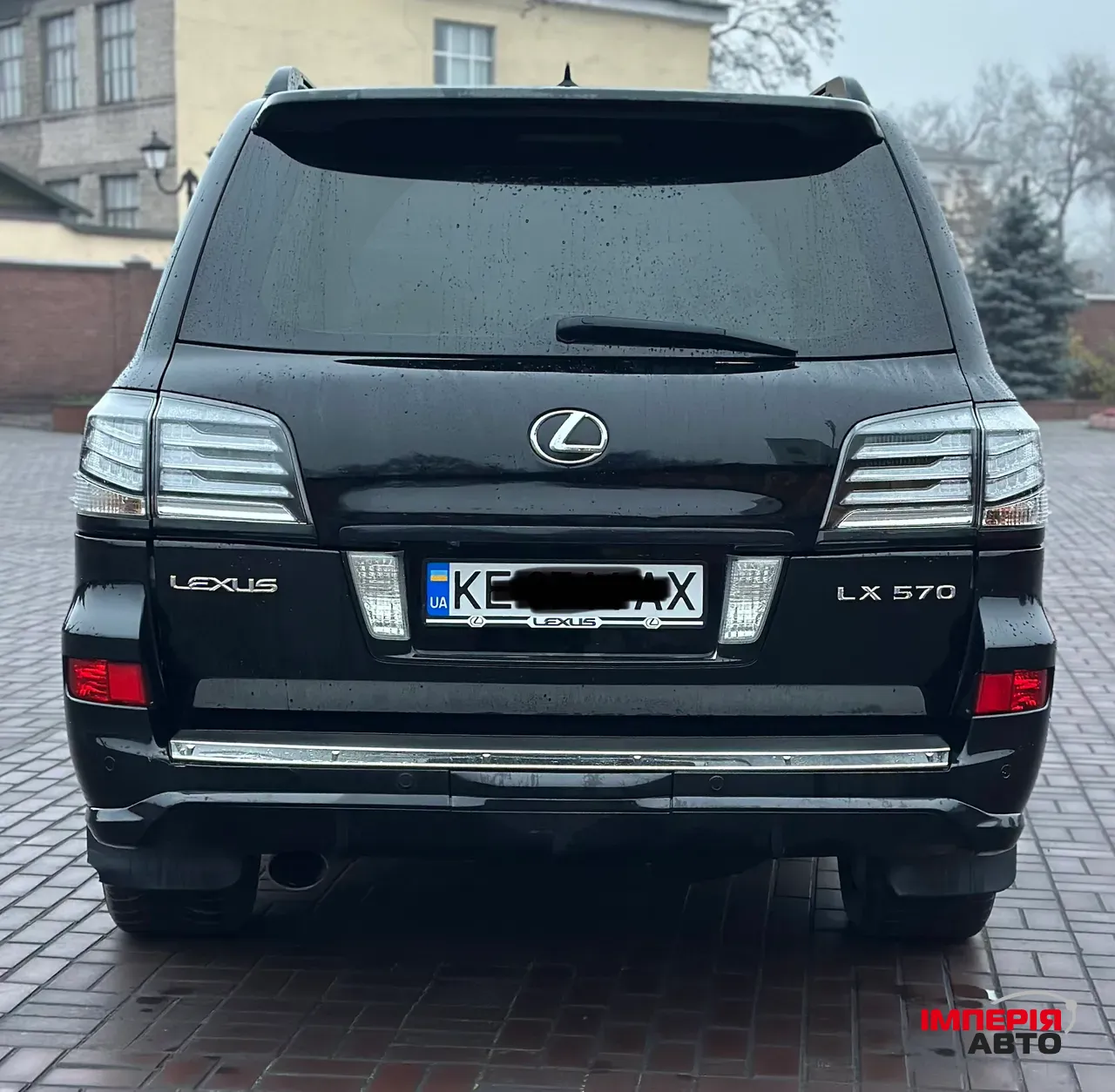 Lexus LX - фото 6