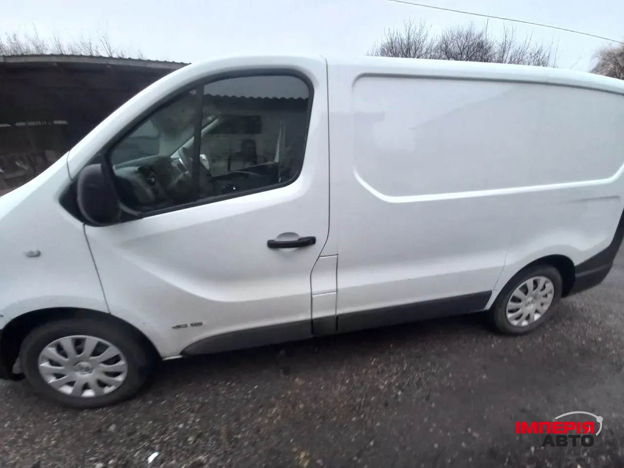 Renault Trafic - фото 1