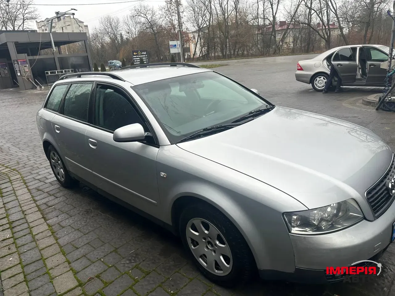 Audi A4 - фото 3