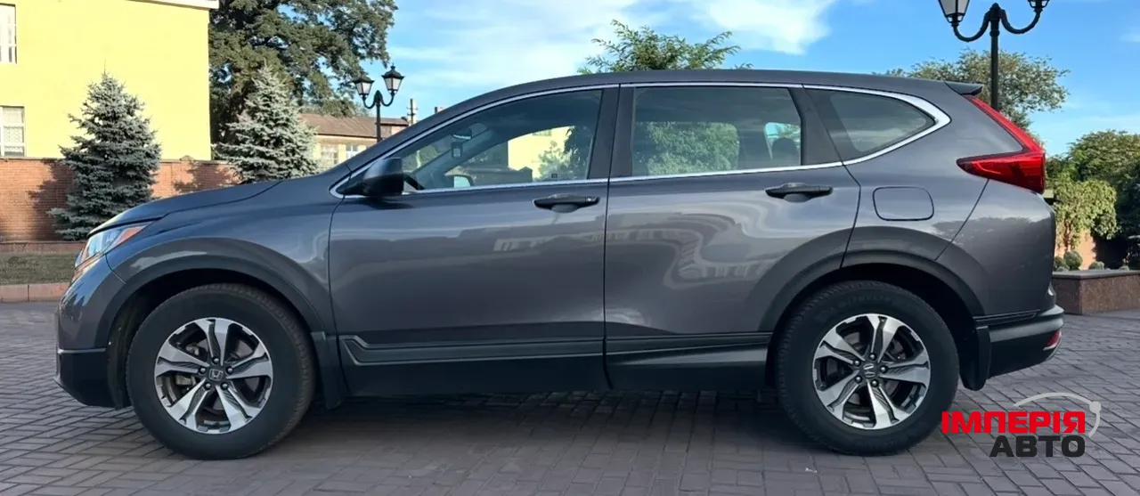 Honda CR-V - фото 8