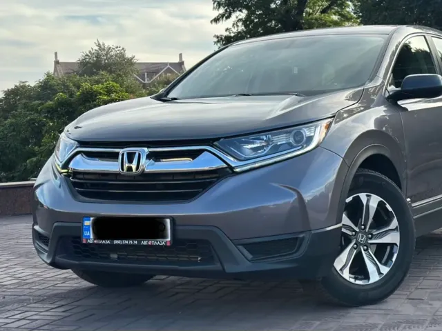 Honda CR-V - фото 1
