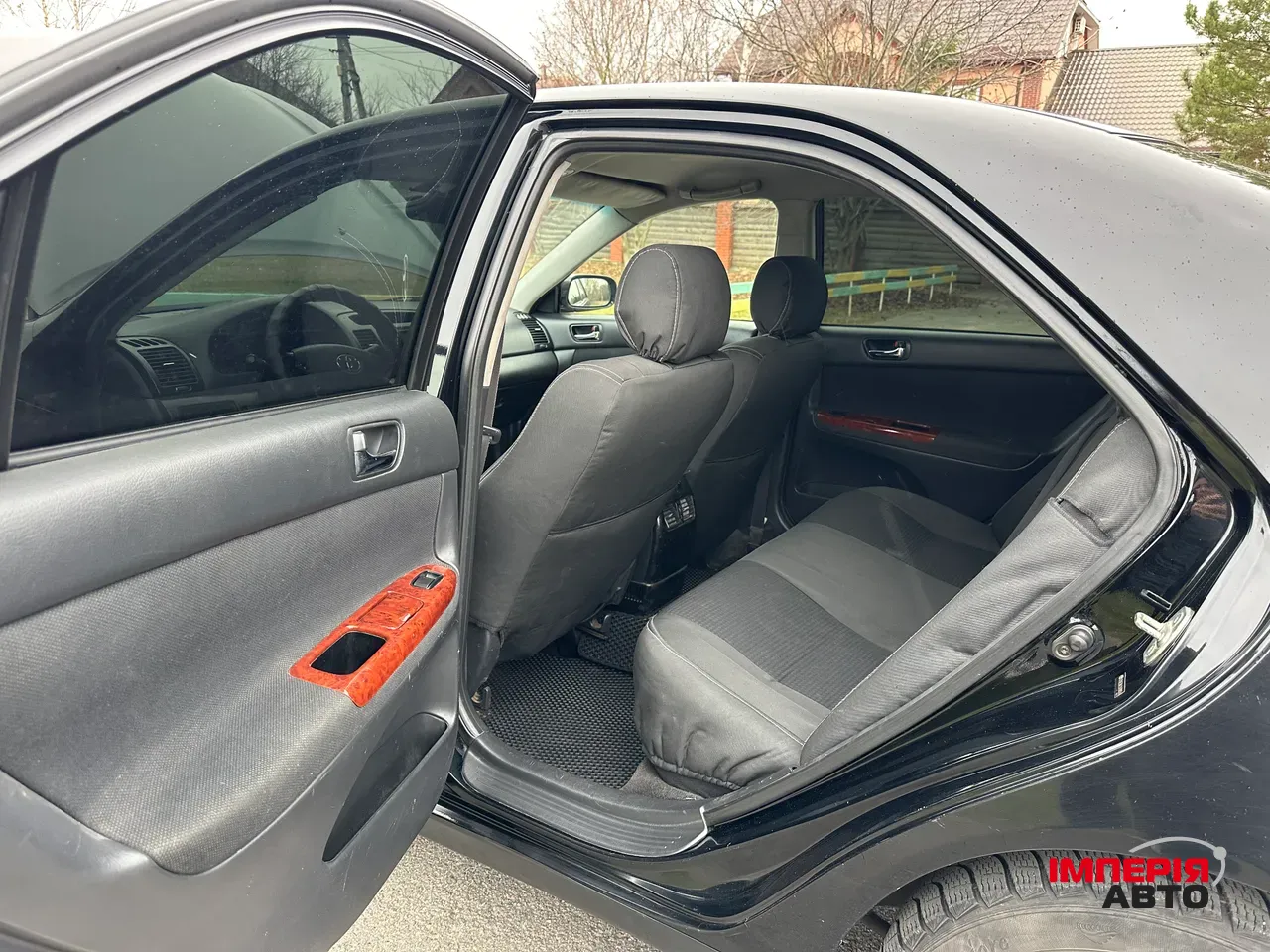 Toyota Camry - фото 10