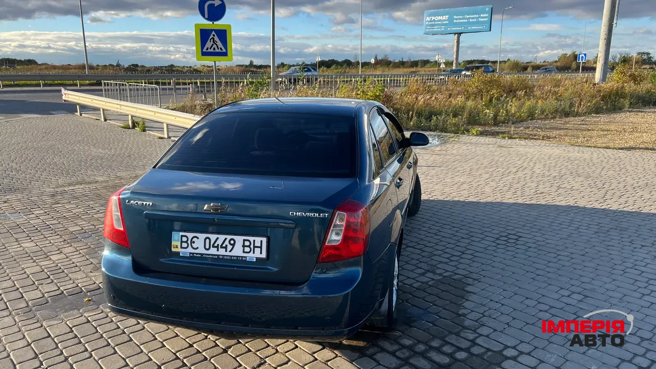 Chevrolet Lacetti - фото 3