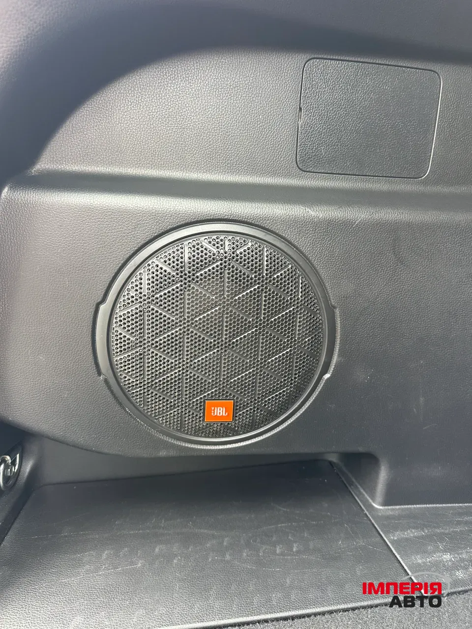 Toyota RAV4 - фото 36