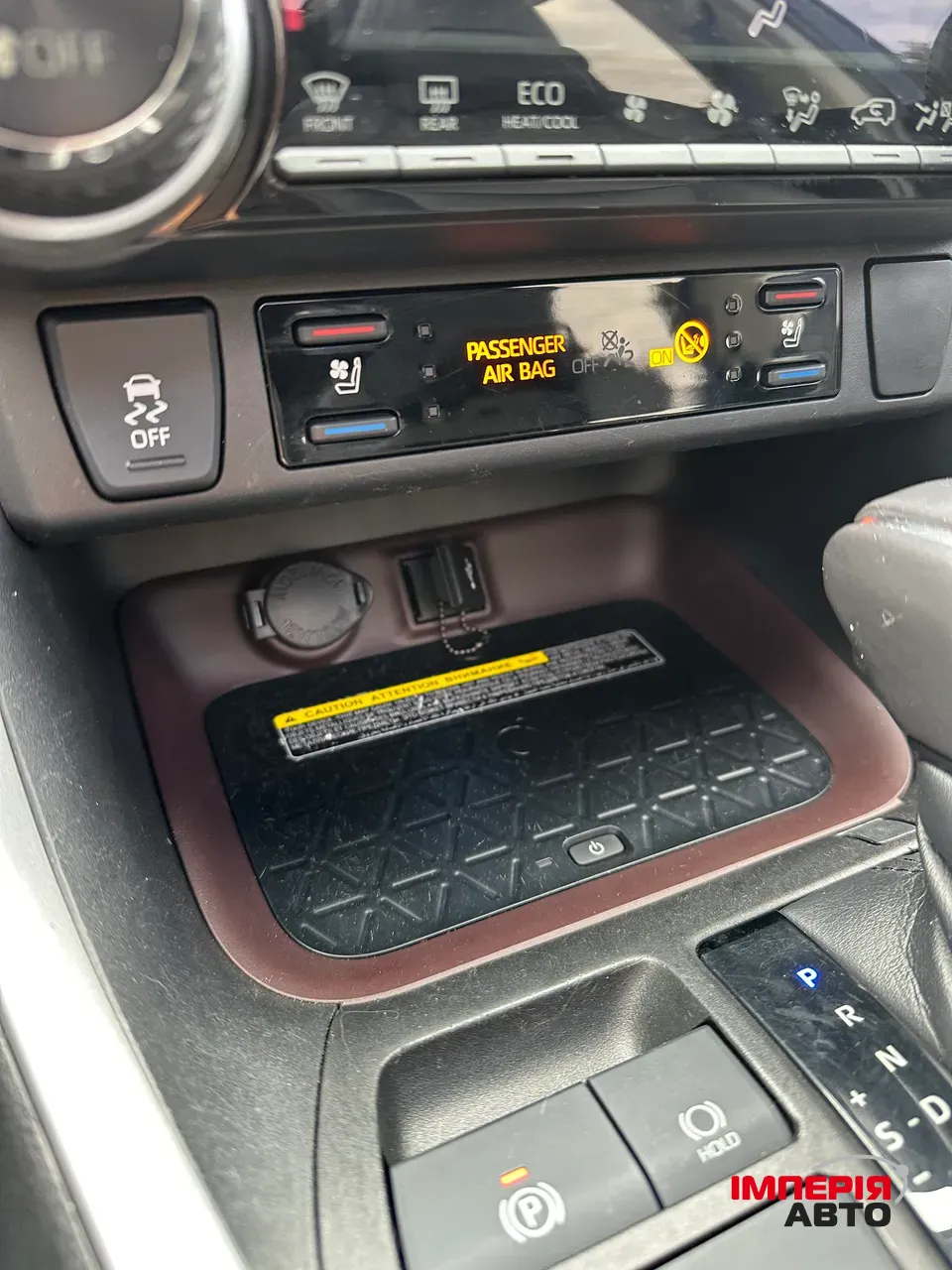 Toyota RAV4 - фото 30