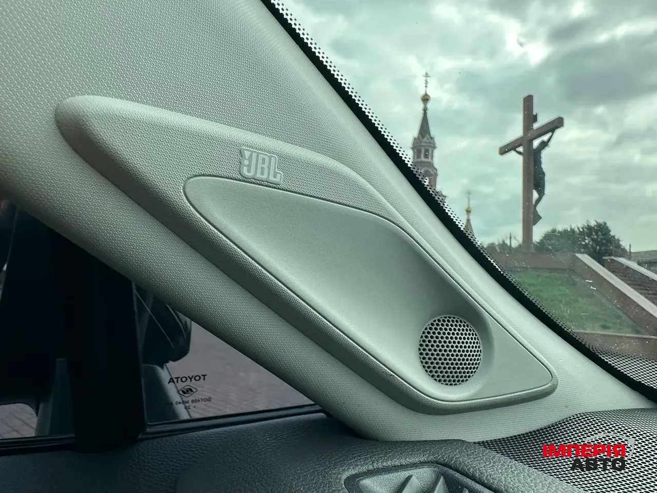 Toyota RAV4 - фото 34