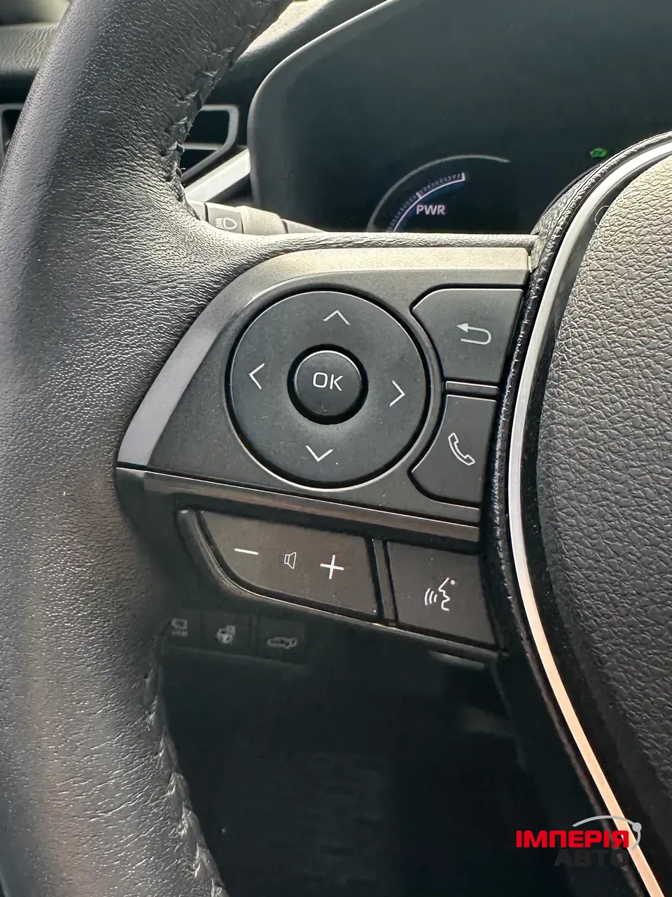 Toyota RAV4 - фото 31