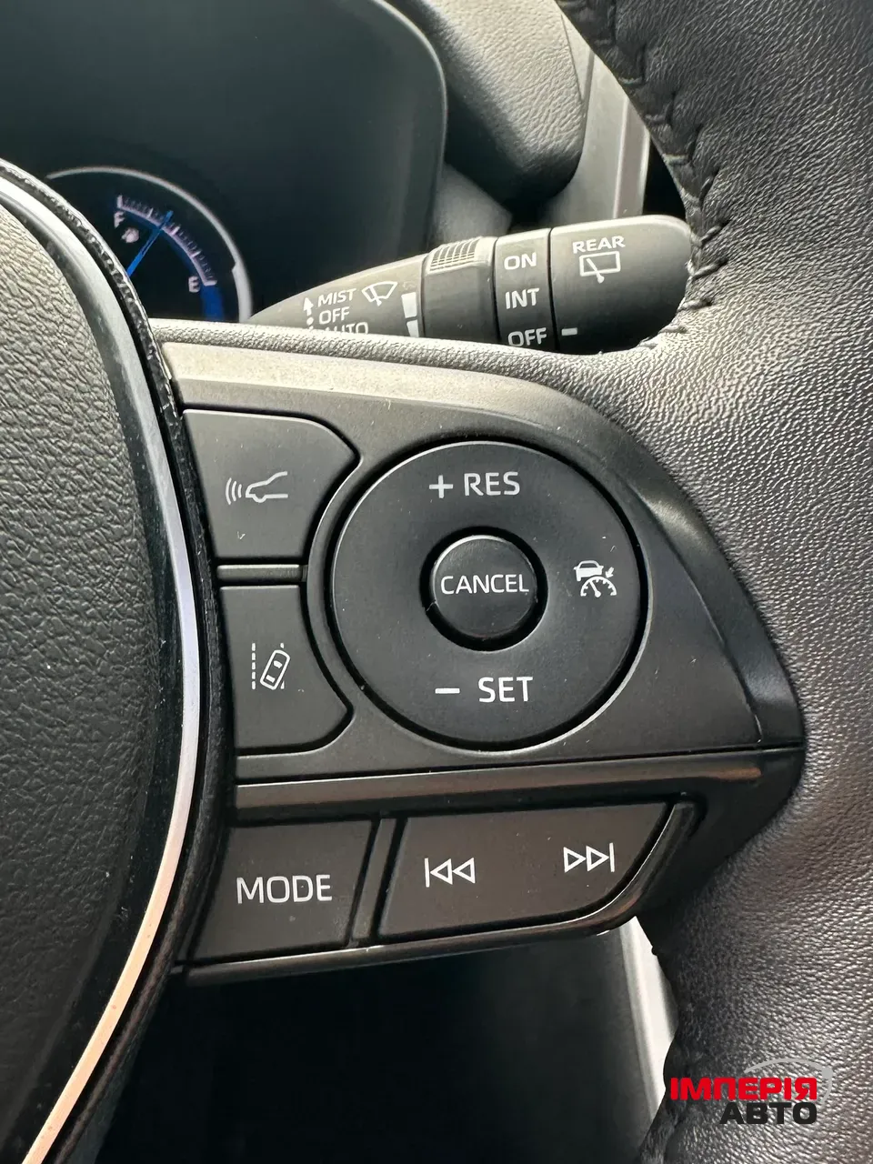 Toyota RAV4 - фото 32