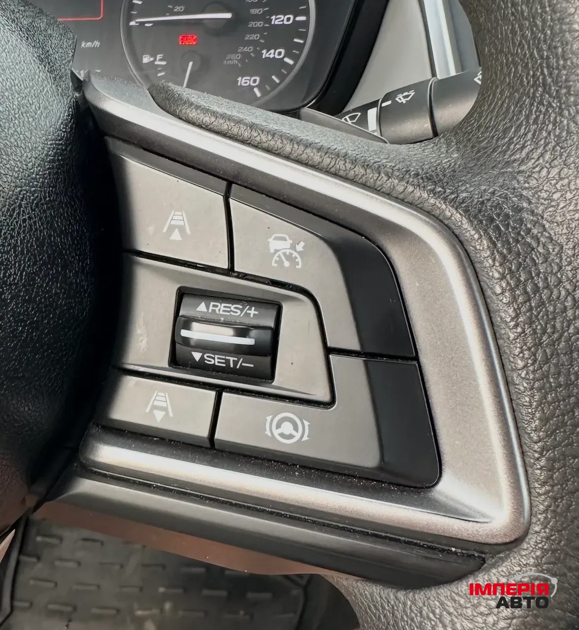 Subaru Legacy - фото 14