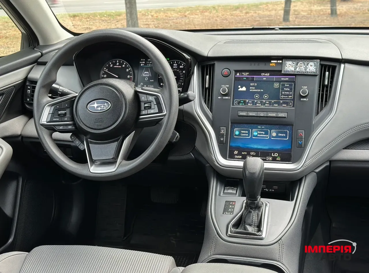 Subaru Legacy - фото 11