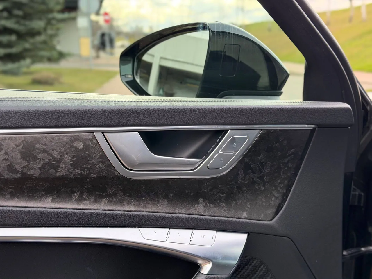 Audi A6 - фото 14
