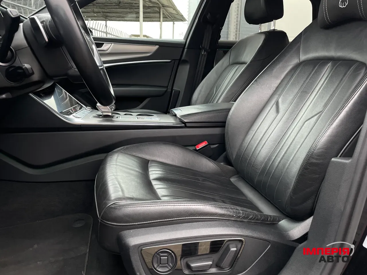 Audi A6 - фото 5