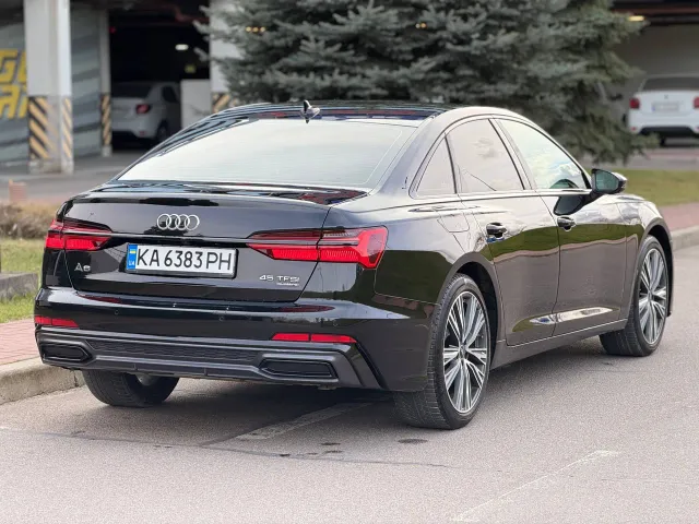 Audi A6 - фото 5