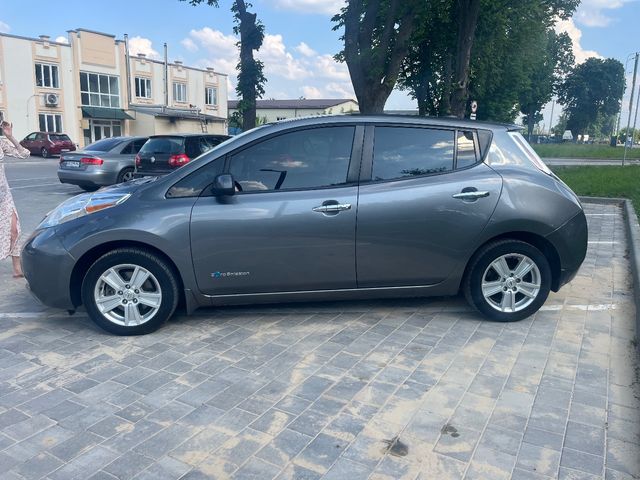 Nissan Leaf 2015, Вінниця, $6 700 - зображення 1