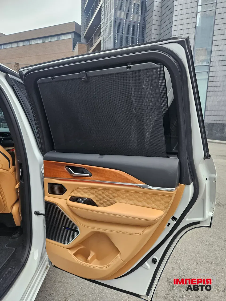 Jeep Grand Cherokee - фото 13