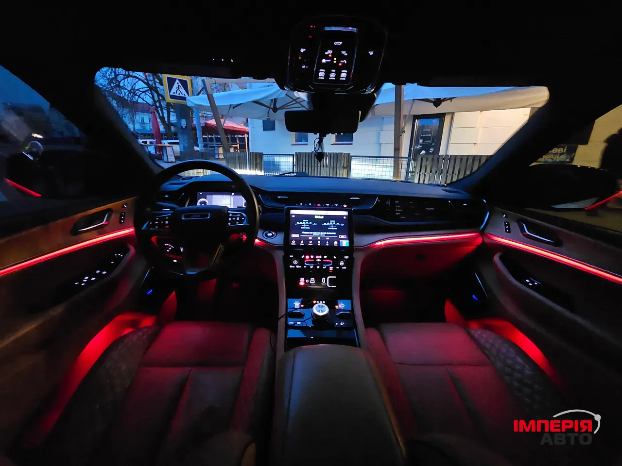 Jeep Grand Cherokee - фото 8