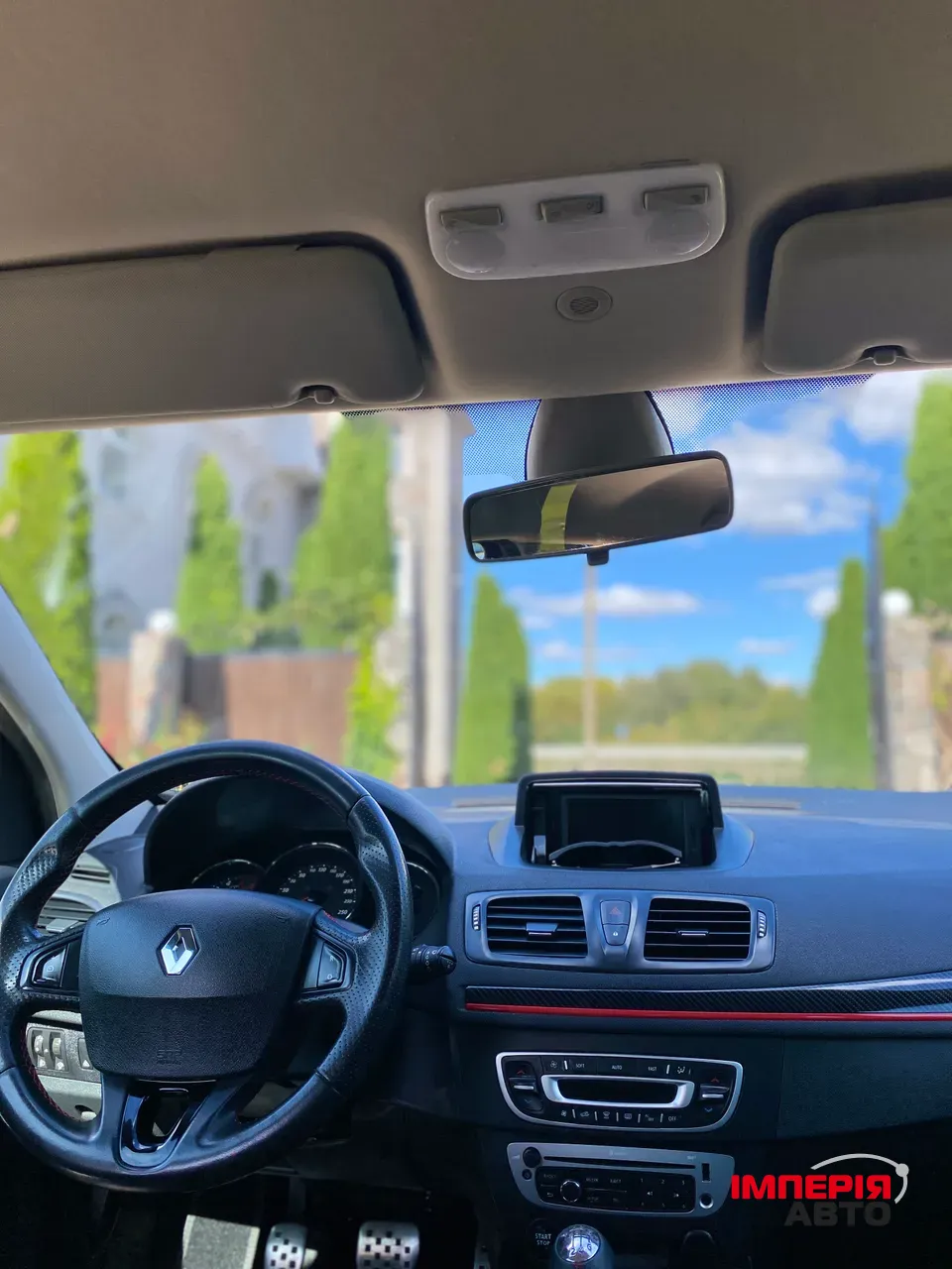 Renault Megane - фото 18