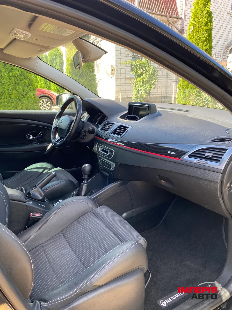 Renault Megane - фото 13