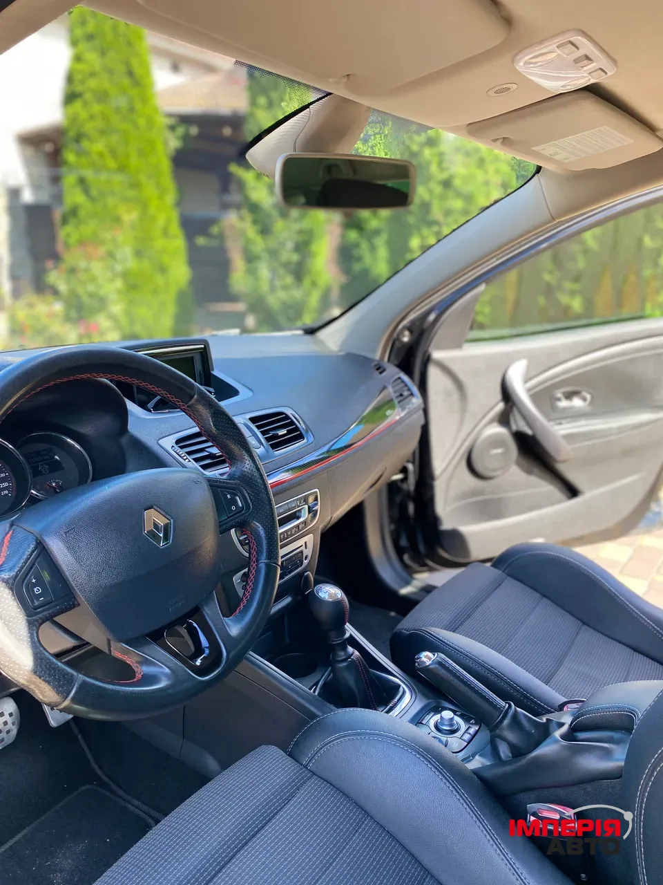 Renault Megane - фото 9