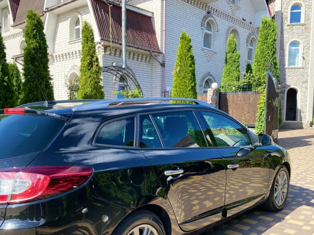 Renault Megane - фото 5