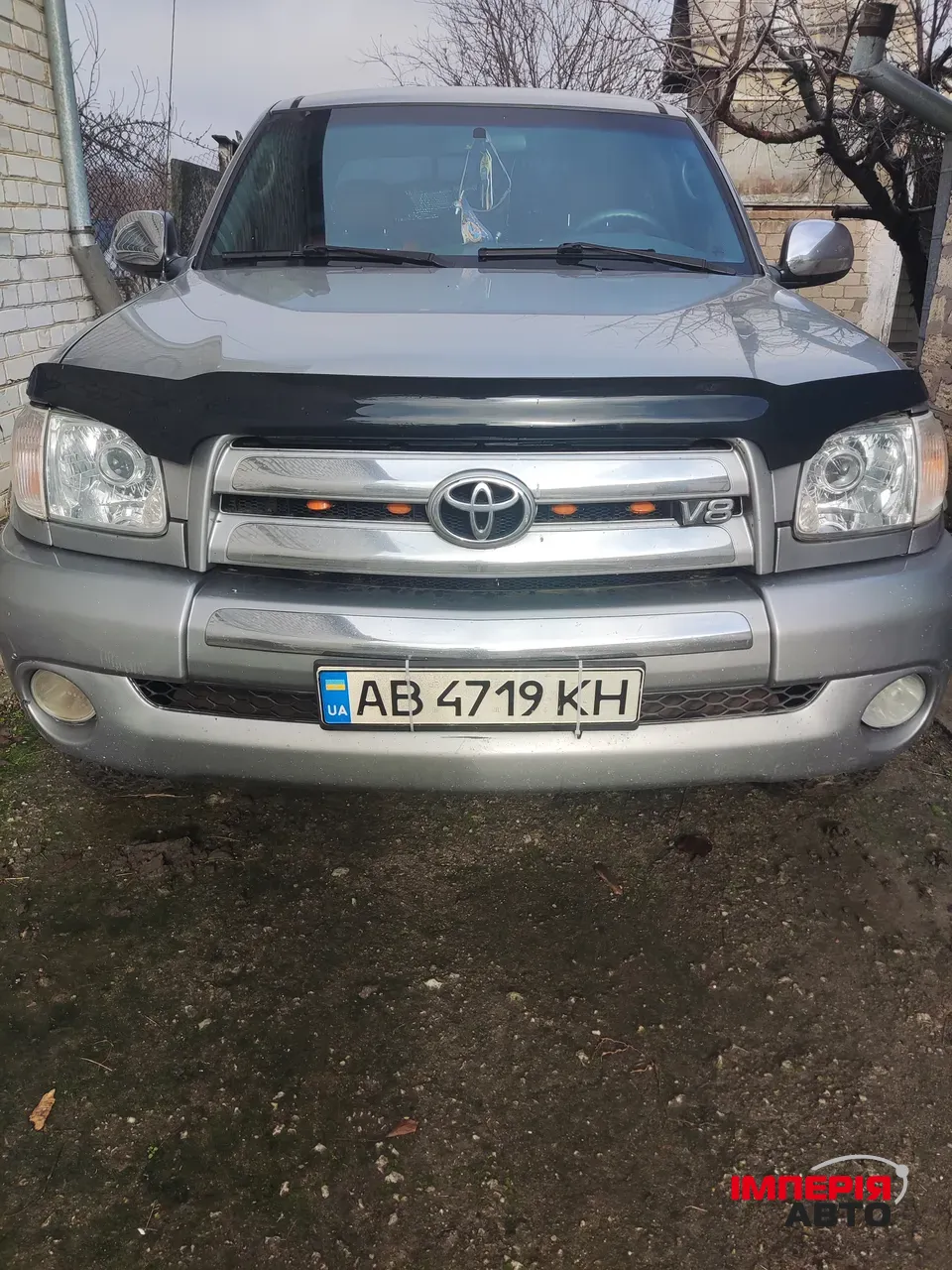 Toyota Tundra - фото 1