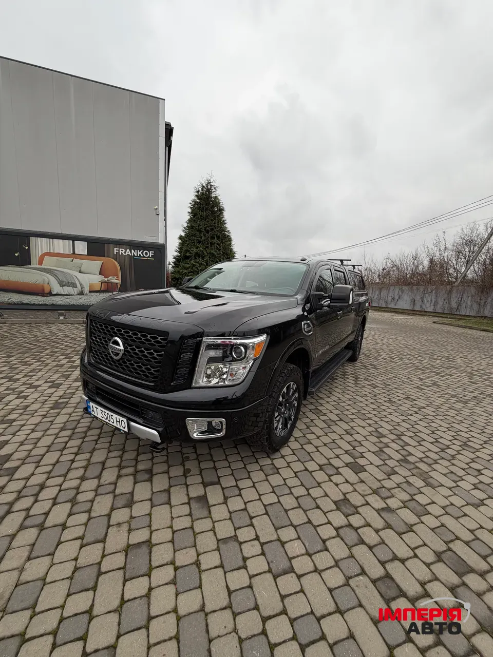 Nissan Titan - фото 3