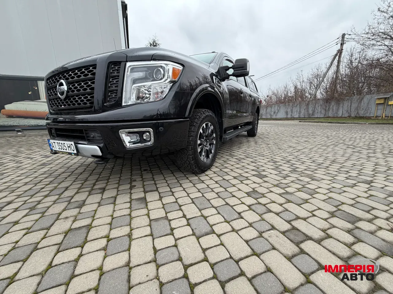 Nissan Titan - фото 5