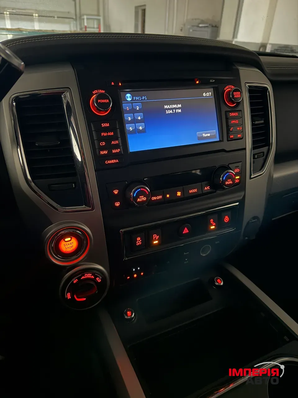 Nissan Titan - фото 13