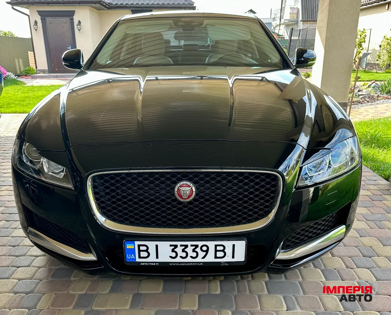 Jaguar XF - фото 3