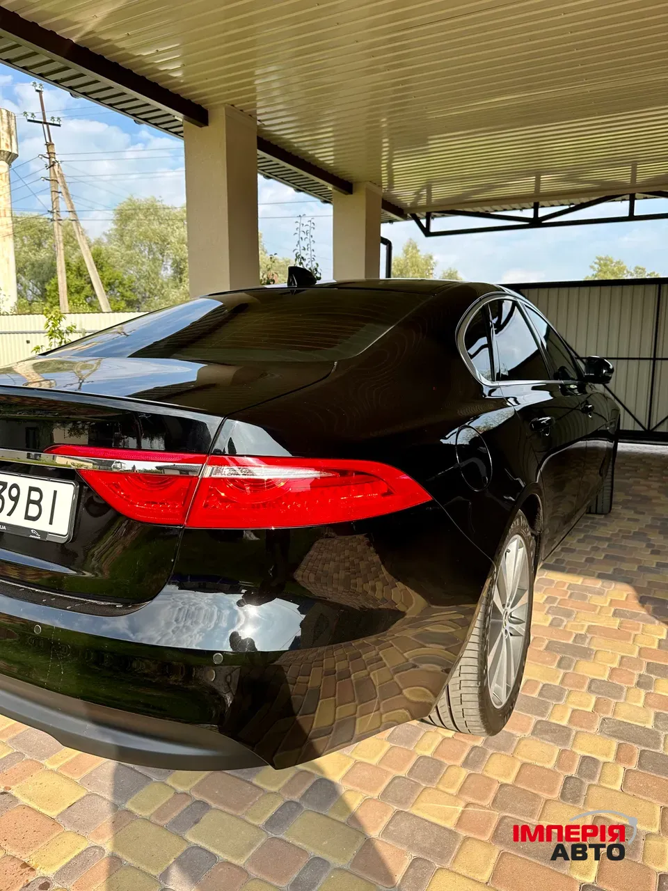 Jaguar XF - фото 19