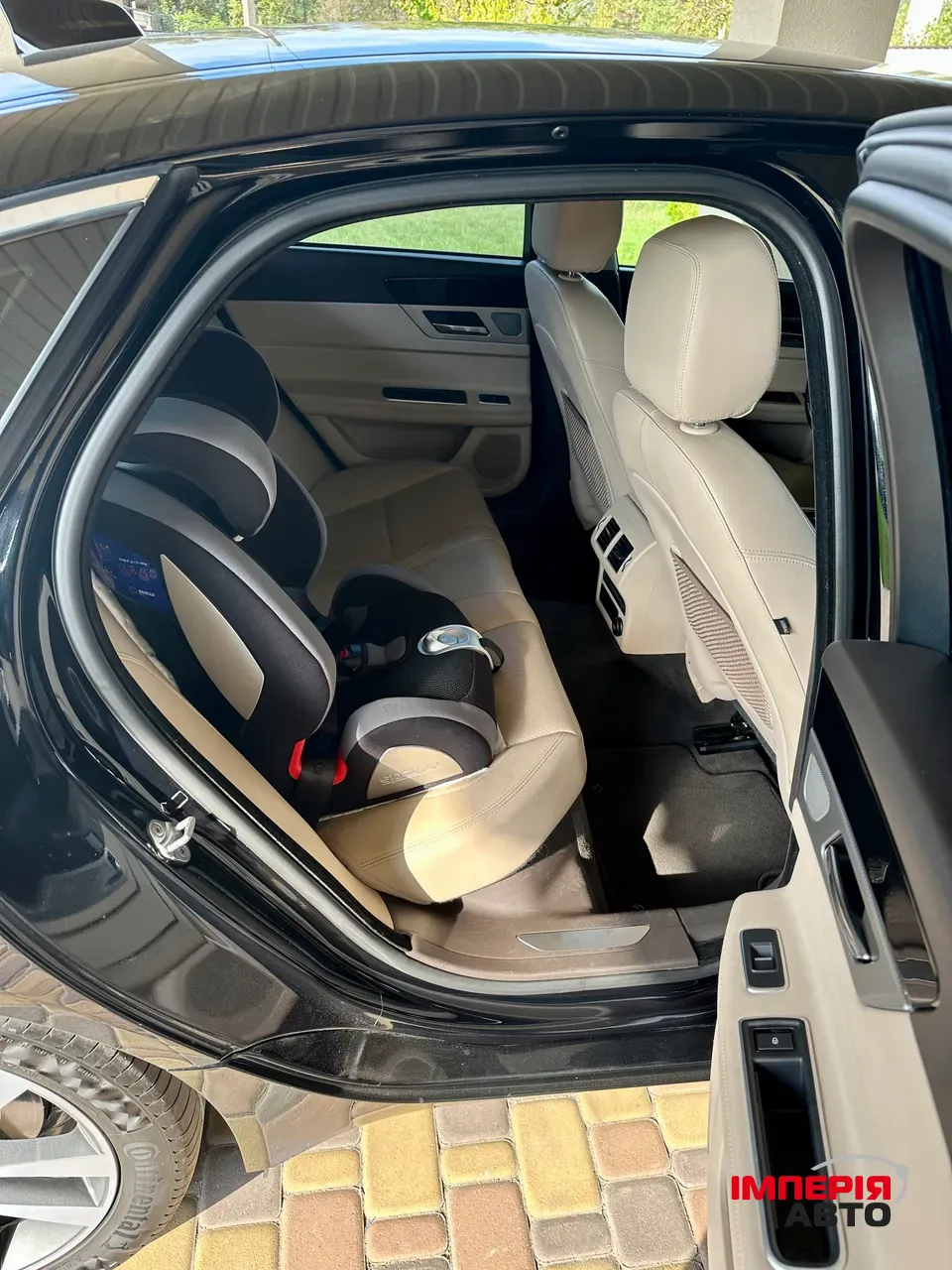 Jaguar XF - фото 16