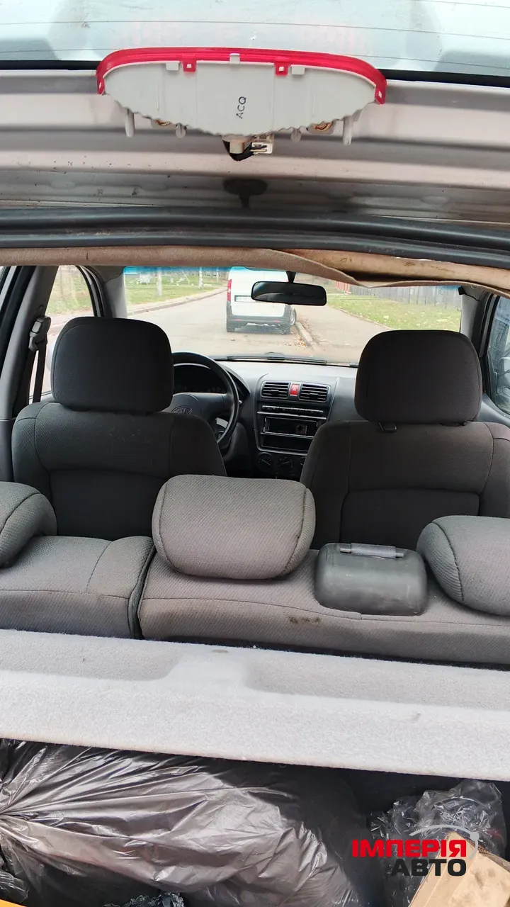 Kia Picanto - фото 7