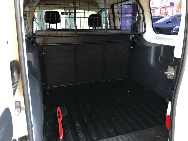 Renault Kangoo - фото 4