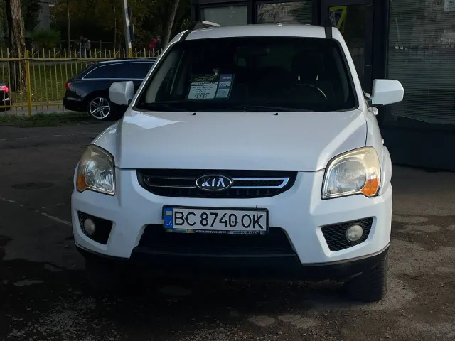 Kia Sportage - фото 1