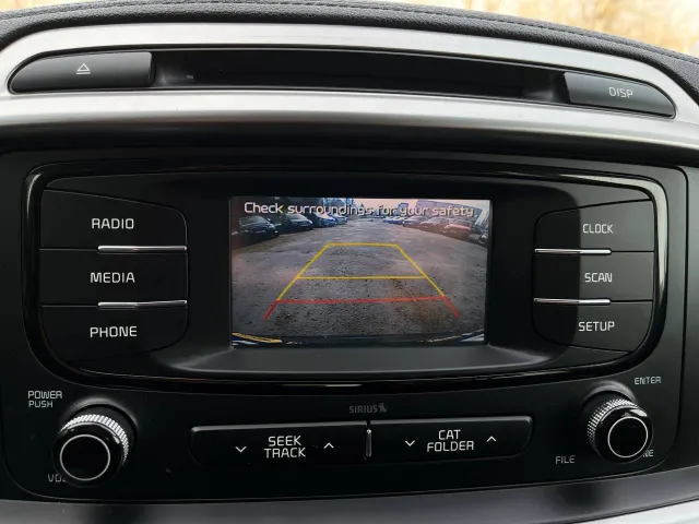 Kia Sorento - фото 5