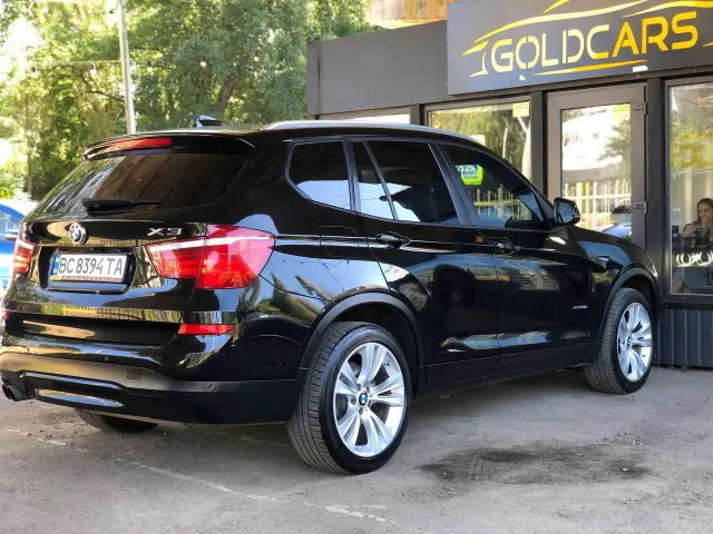 BMW X3 - фото 3