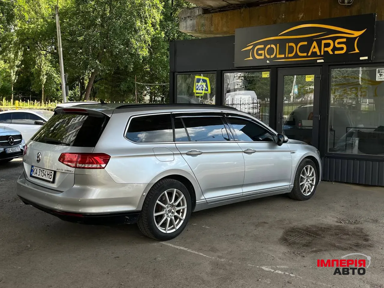 Volkswagen Passat - фото 6