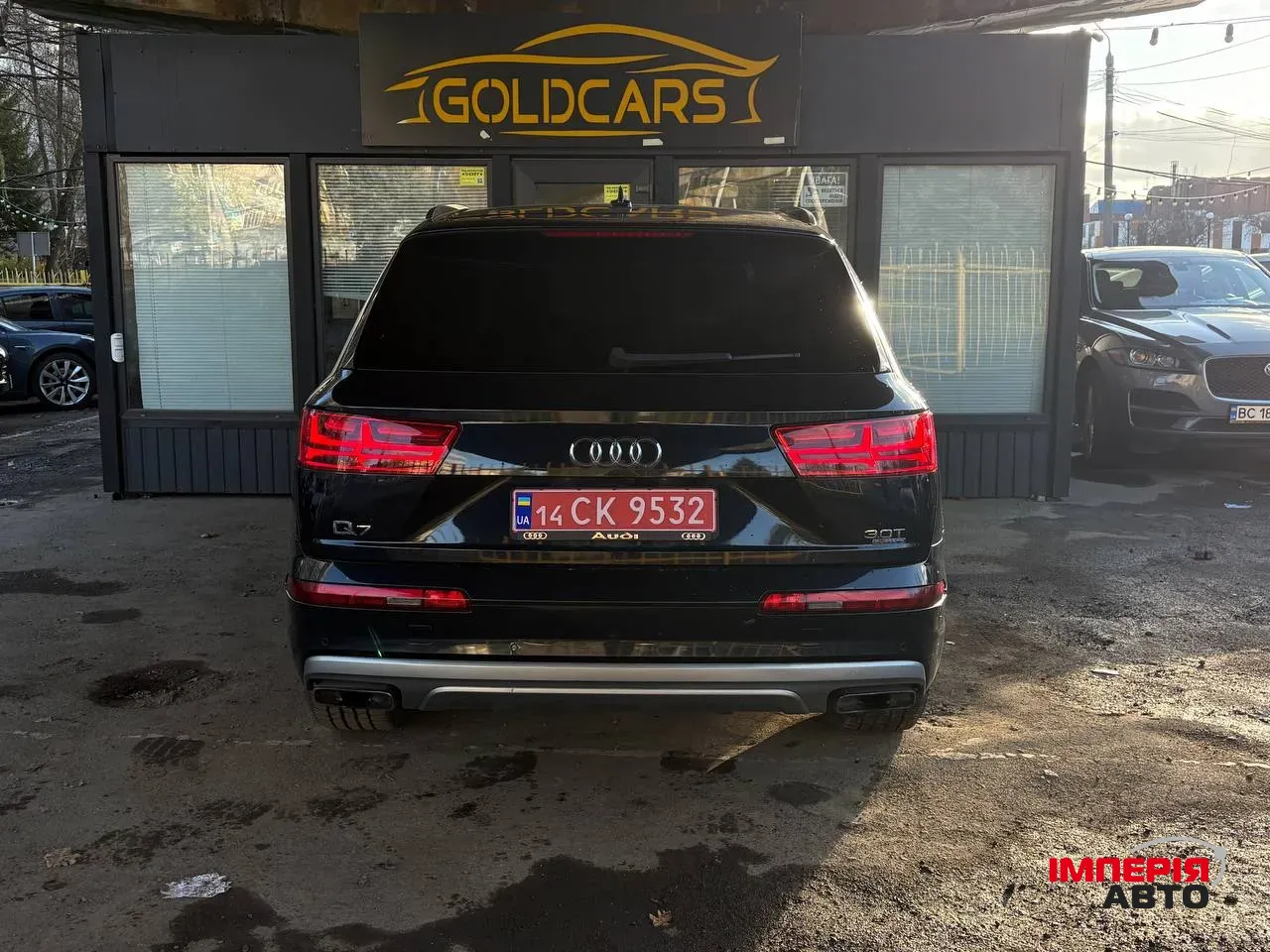 Audi Q7 - фото 26