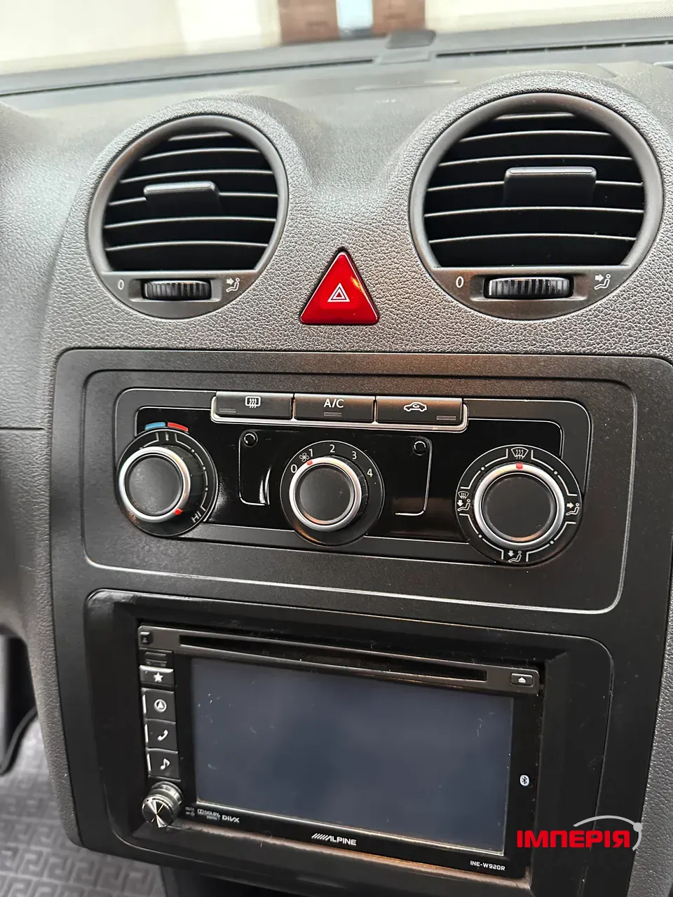 Volkswagen Caddy - фото 46