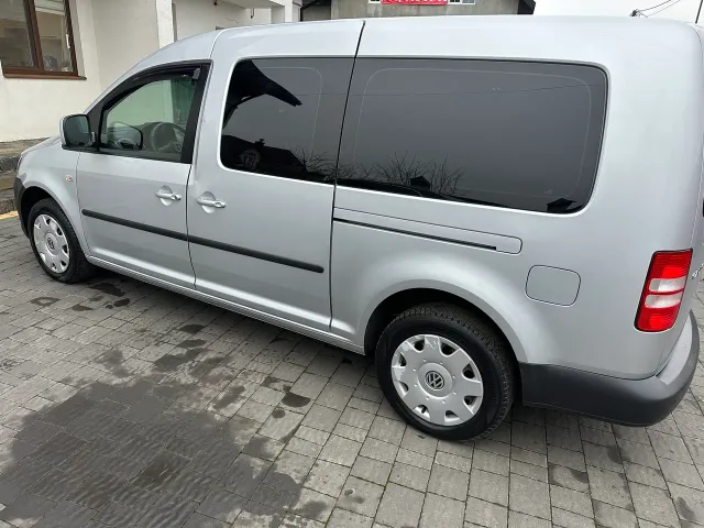 Volkswagen Caddy - фото 5