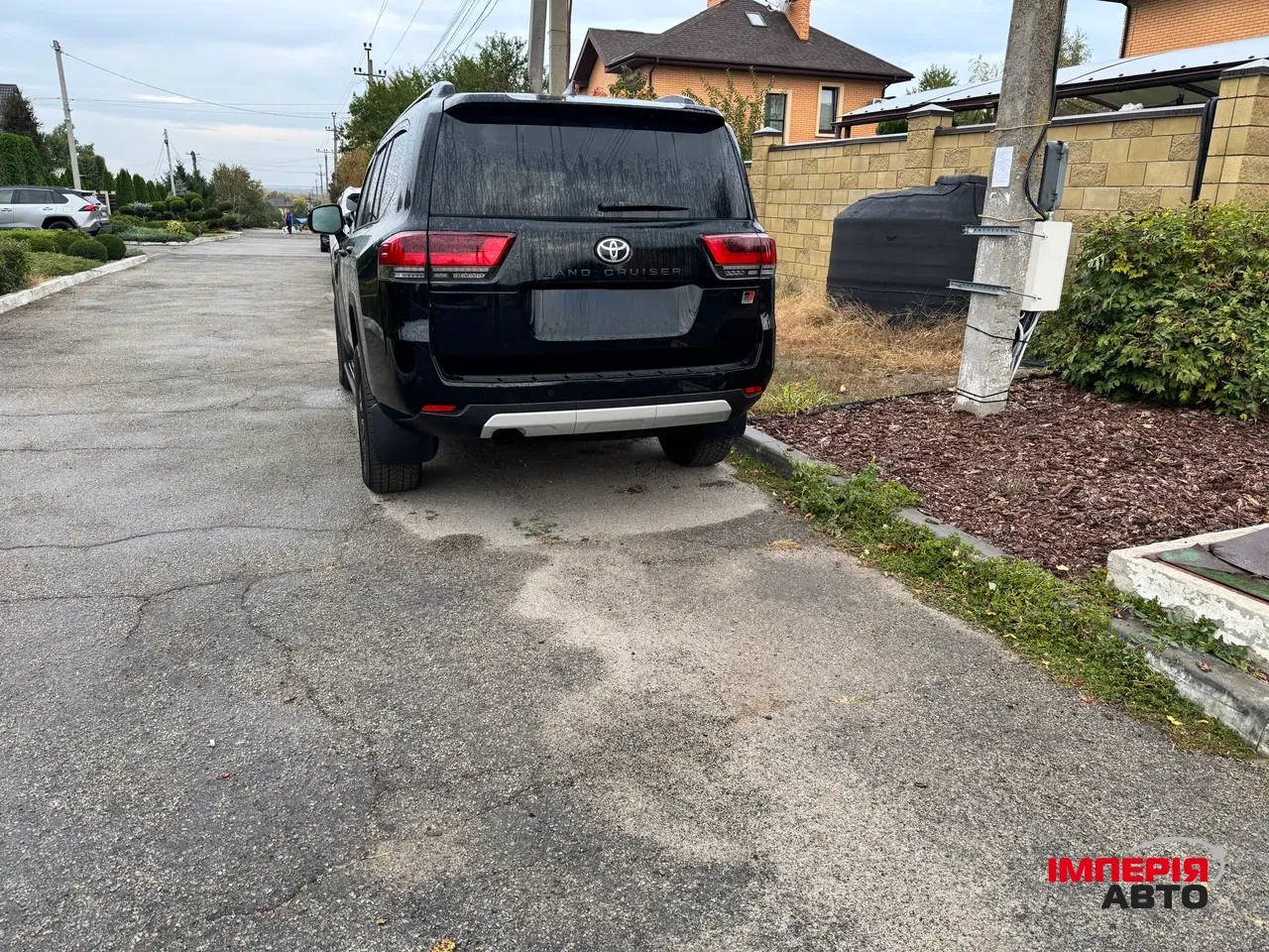 Toyota Land Cruiser - фото 3
