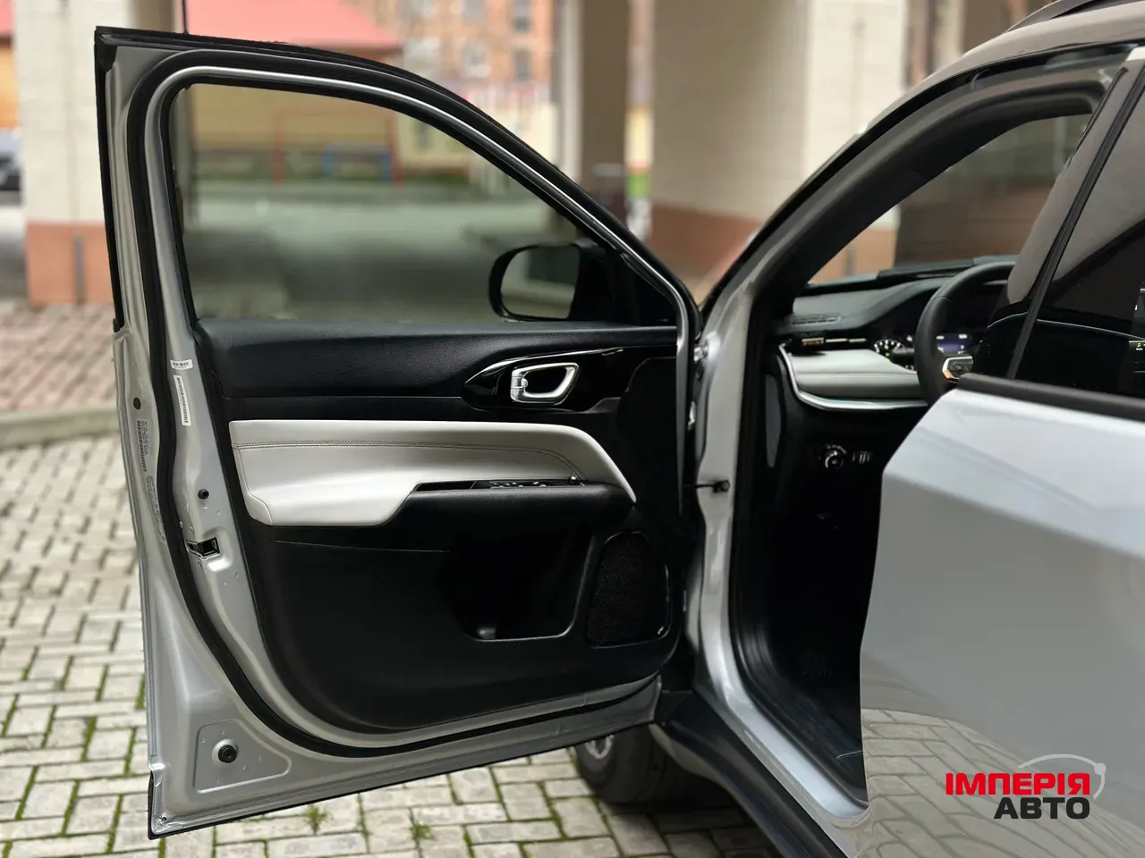 Jeep Compass - фото 14