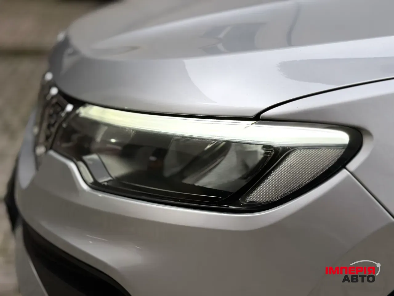 Jeep Compass - фото 4