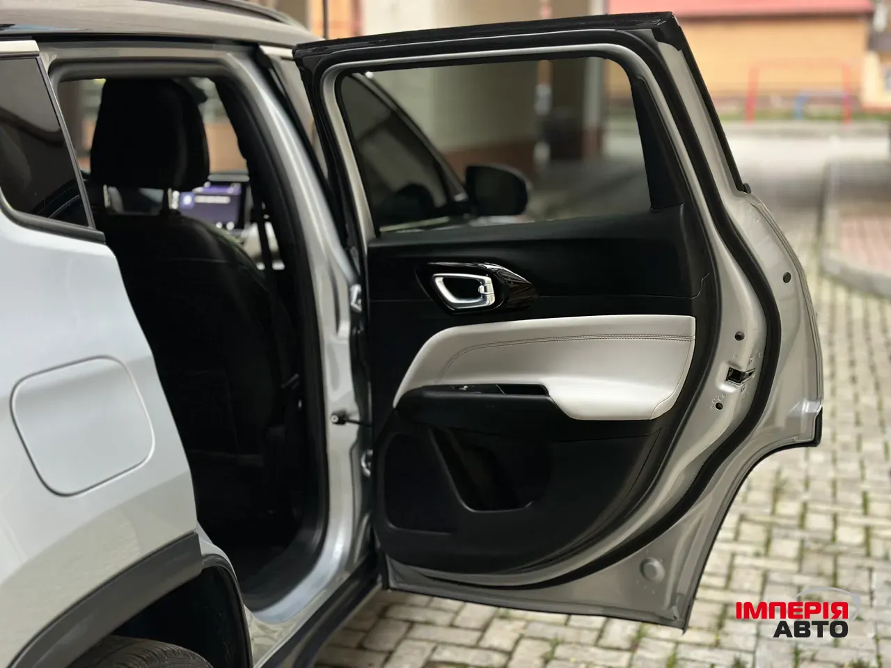 Jeep Compass - фото 20