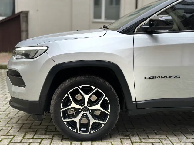 Jeep Compass - фото 5