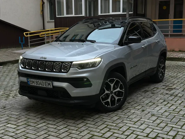 Jeep Compass - фото 2