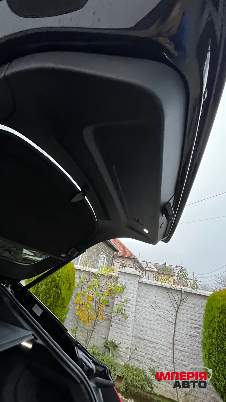 Audi e-tron Sportback - фото 19