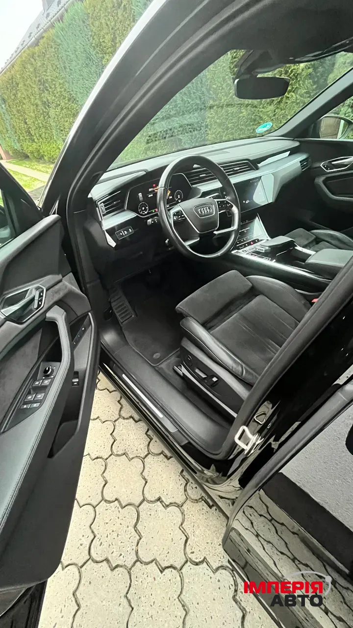 Audi e-tron Sportback - фото 9